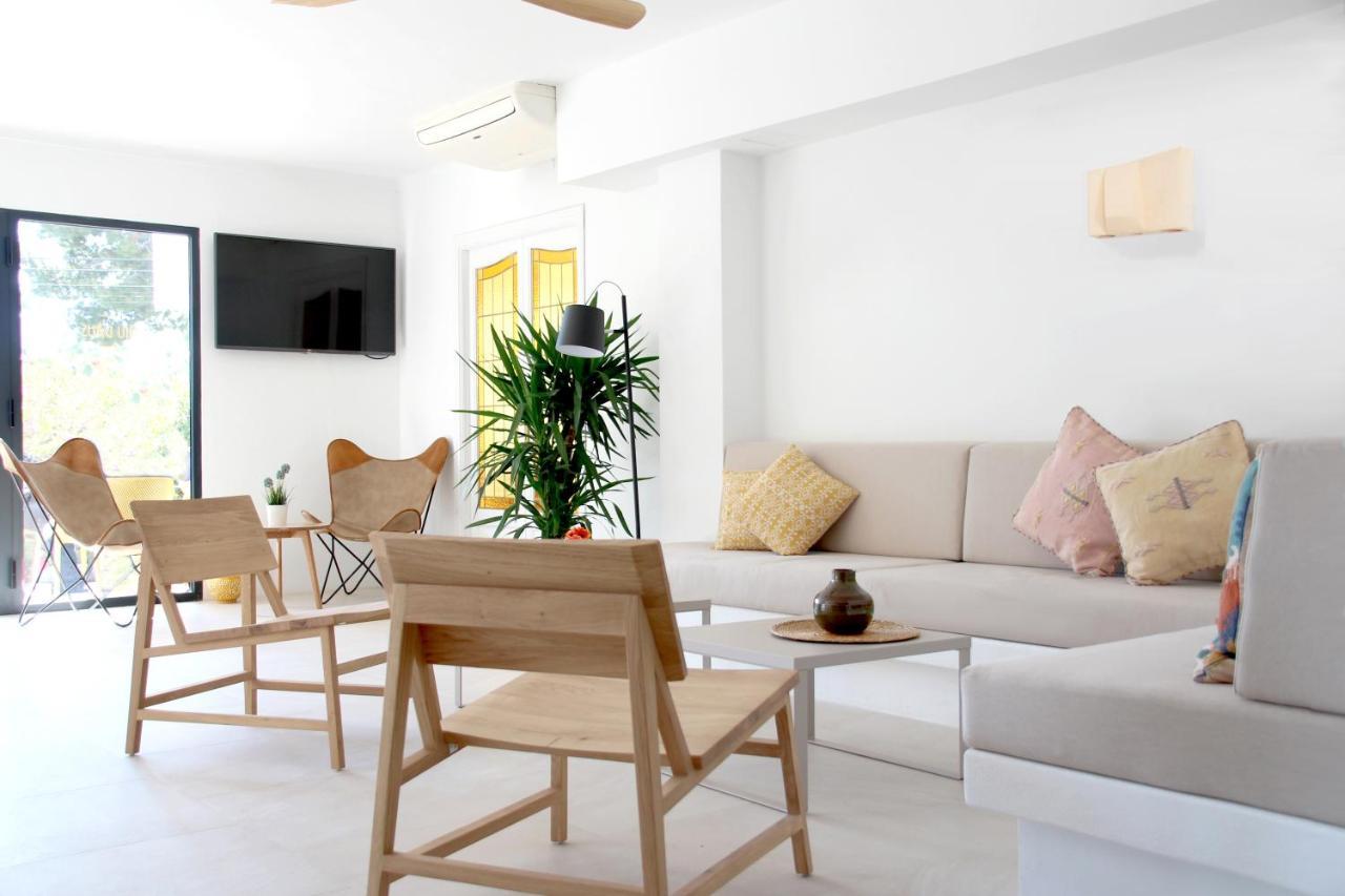 Aparthotel Niu D'Aus Portopetro Εξωτερικό φωτογραφία