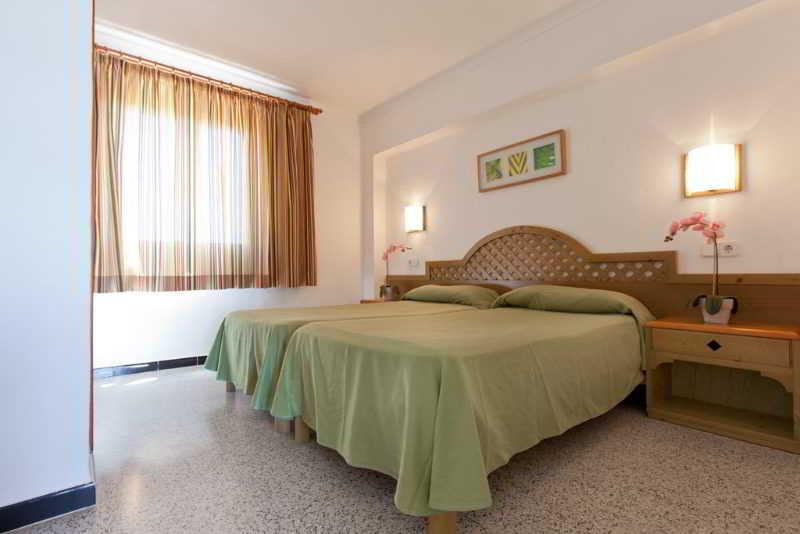 Aparthotel Niu D'Aus Portopetro Εξωτερικό φωτογραφία