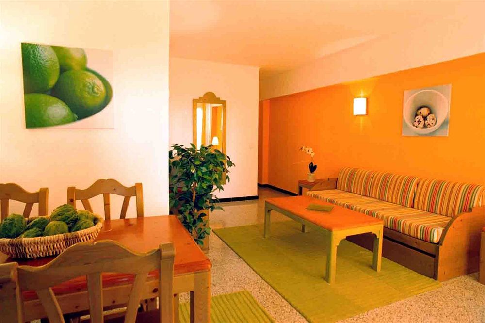 Aparthotel Niu D'Aus Portopetro Εξωτερικό φωτογραφία